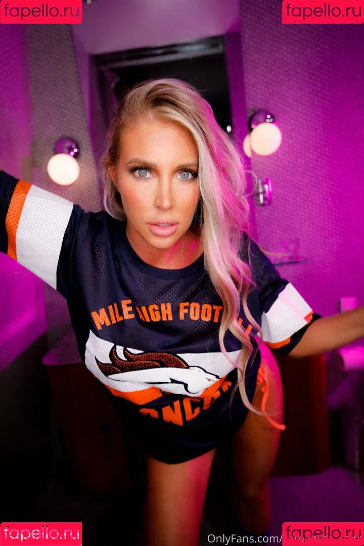 Samantha Saint Onlyfans Photo Gallery 