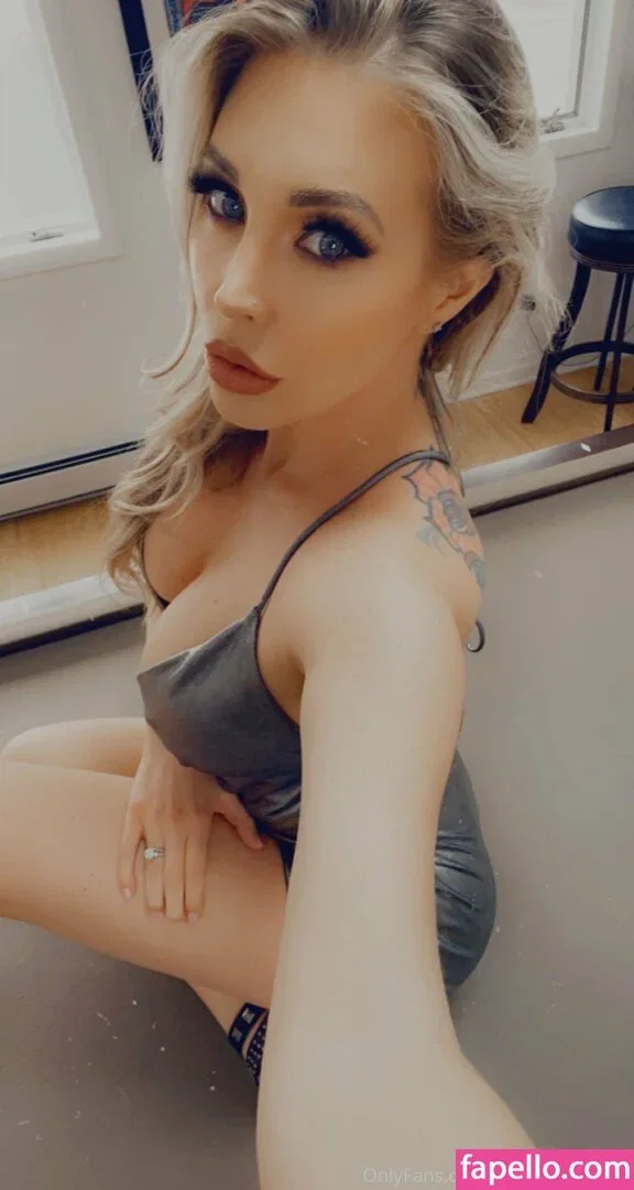 Samantha Saint Onlyfans Photo Gallery 