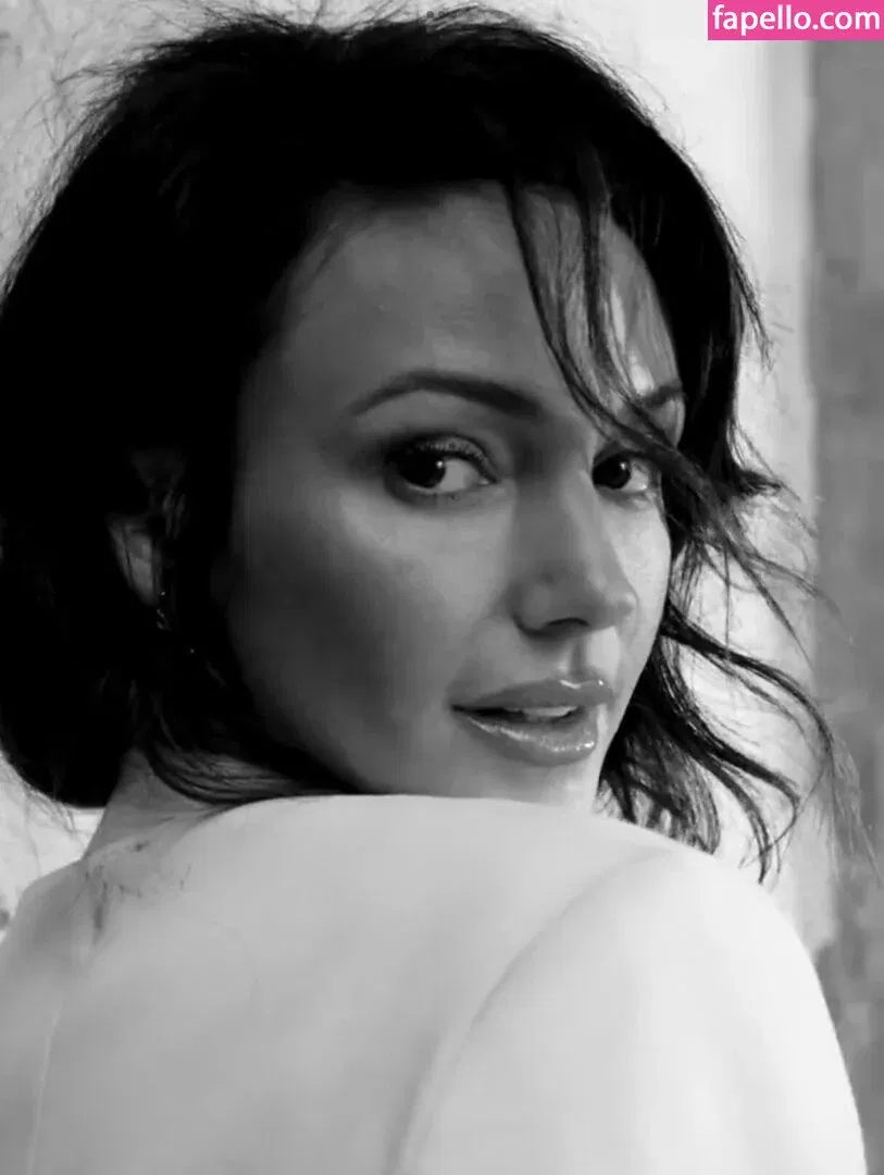Michelle Keegan Onlyfans Photo Gallery 