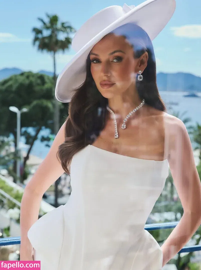 Michelle Keegan Onlyfans Photo Gallery 
