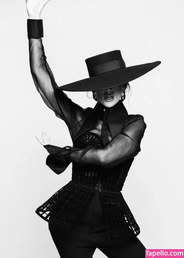 Michelle Keegan Onlyfans Photo Gallery 