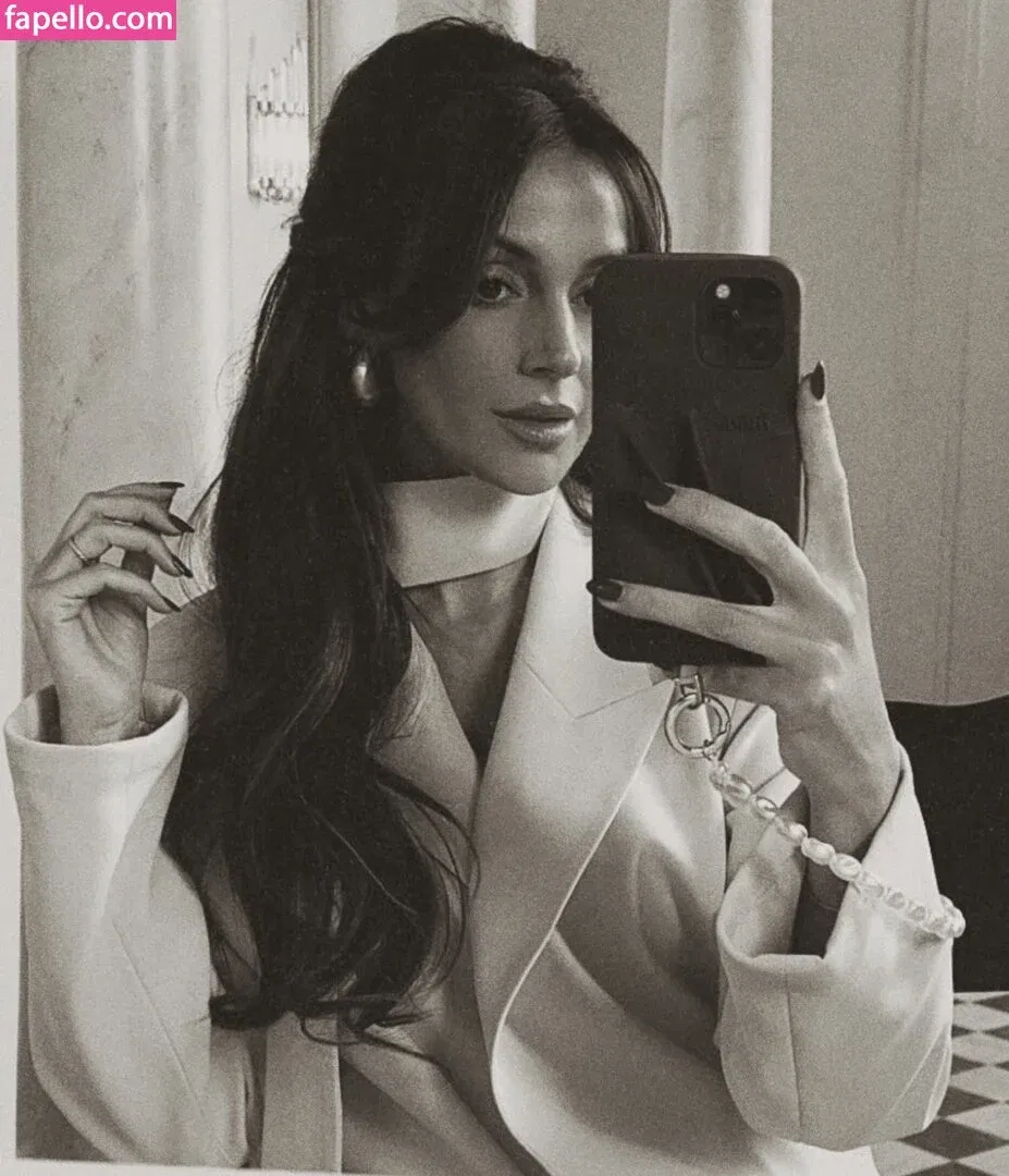 Michelle Keegan Onlyfans Photo Gallery 