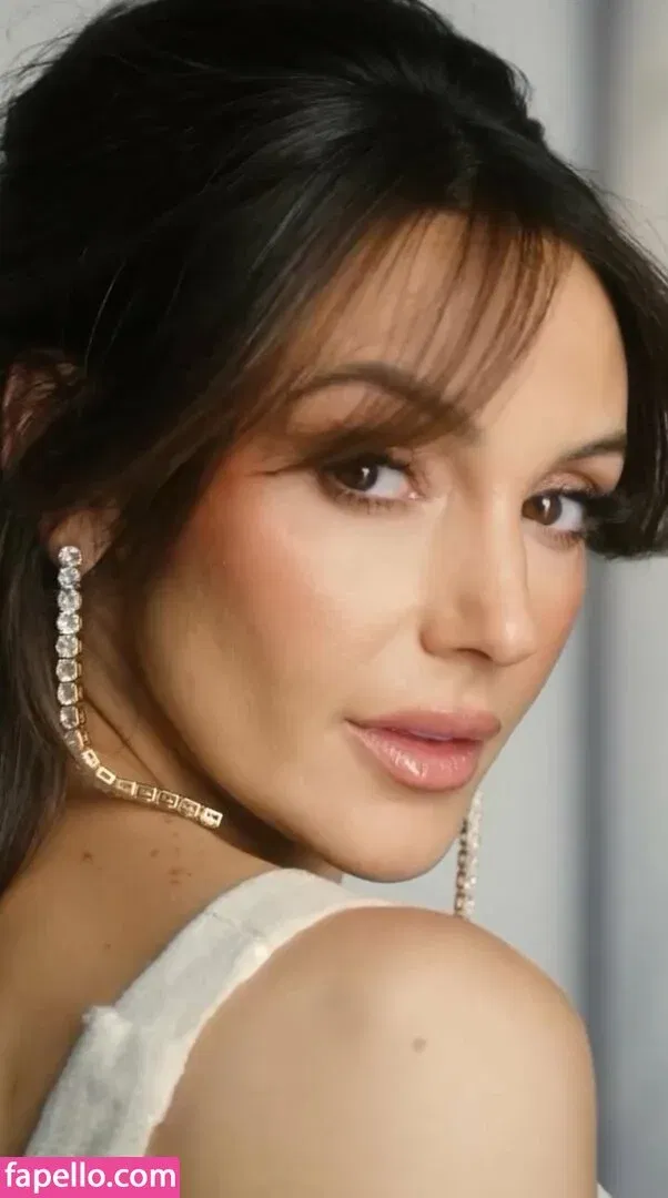 Michelle Keegan Onlyfans Photo Gallery 