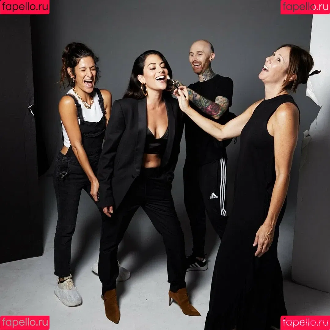 Inbar Lavi Onlyfans Photo Gallery 