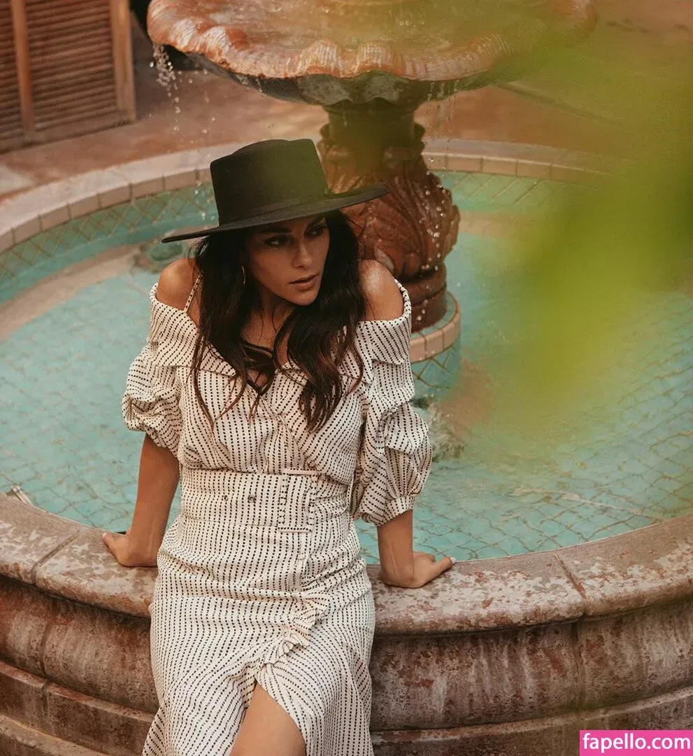 Inbar Lavi Onlyfans Photo Gallery 