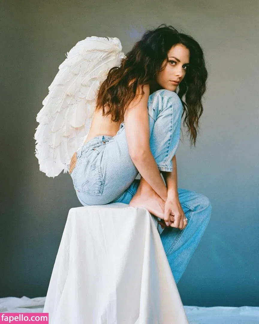 Inbar Lavi Onlyfans Photo Gallery 