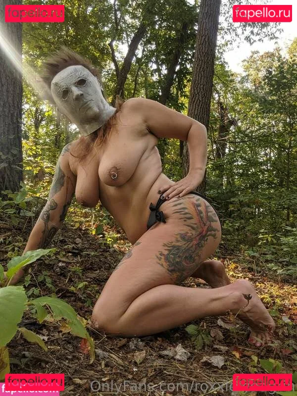 roxxie.chagrin Onlyfans Photo Gallery 