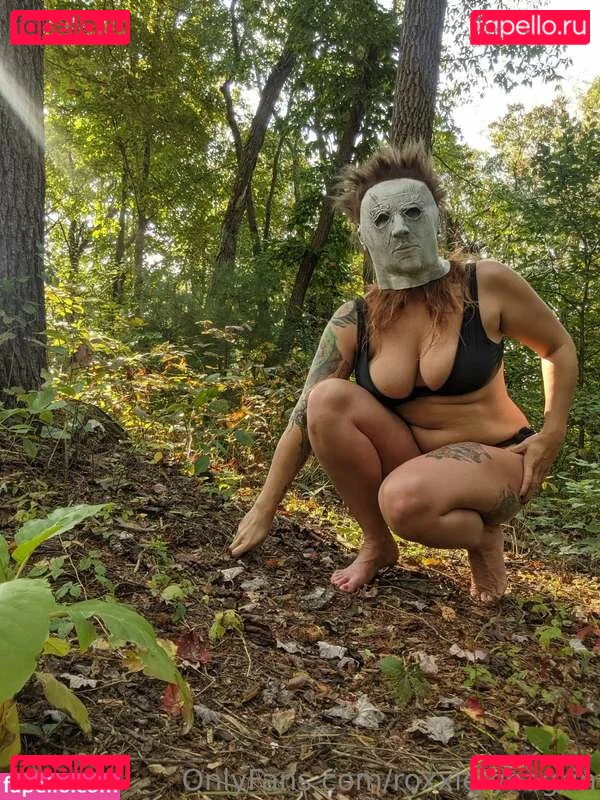 roxxie.chagrin Onlyfans Photo Gallery 