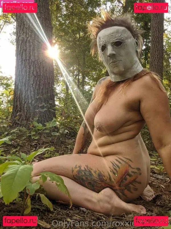 roxxie.chagrin Onlyfans Photo Gallery 