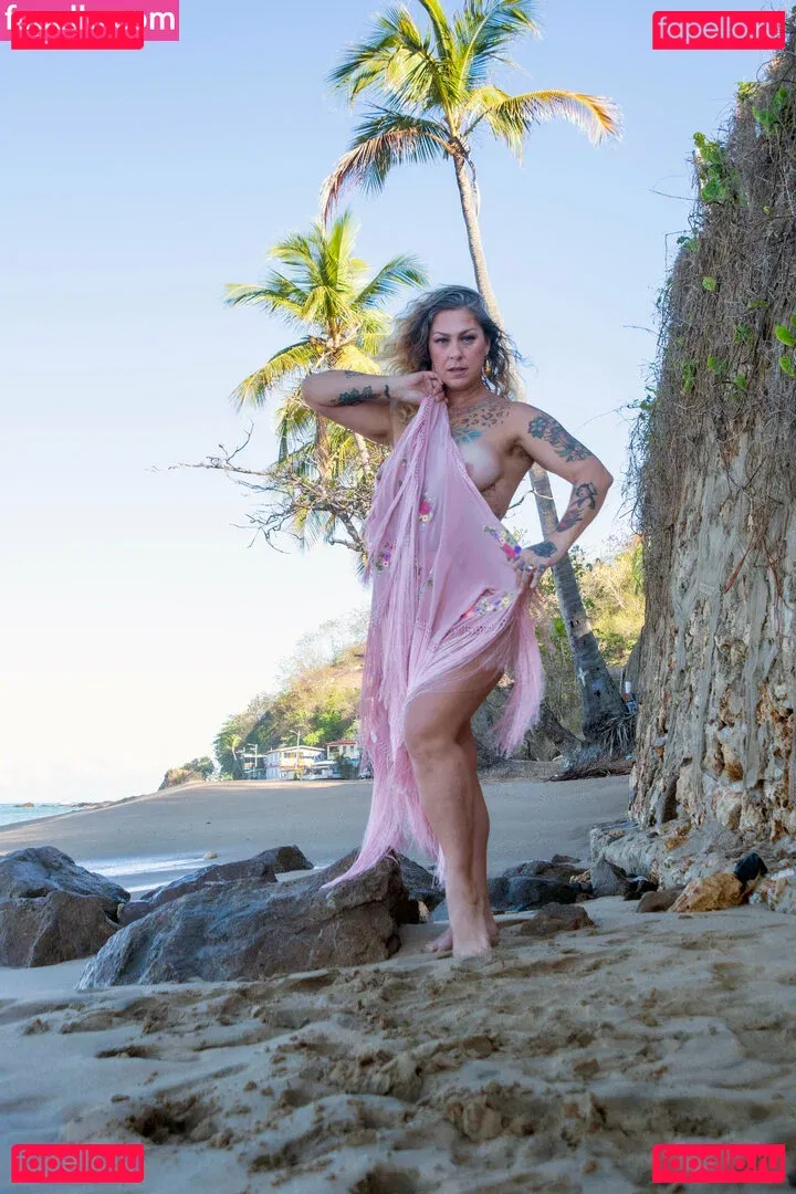 daniellecolby Onlyfans Photo Gallery 