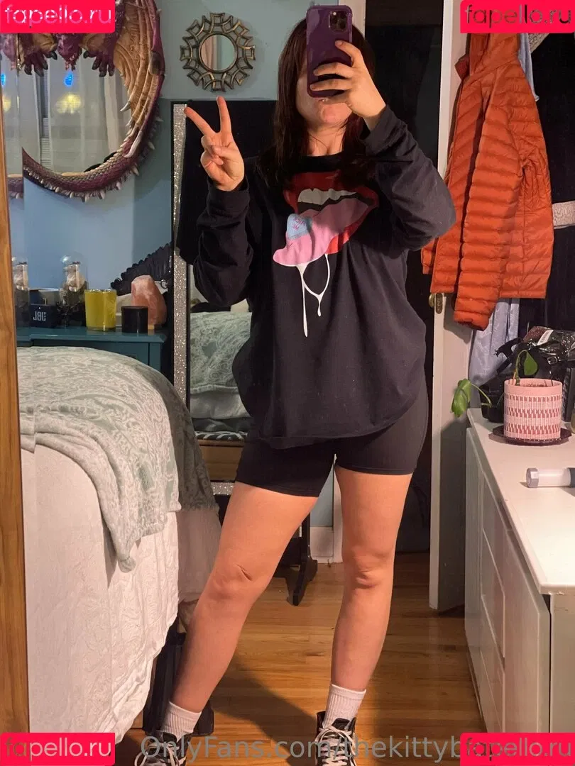 thekittybateman Onlyfans Photo Gallery 