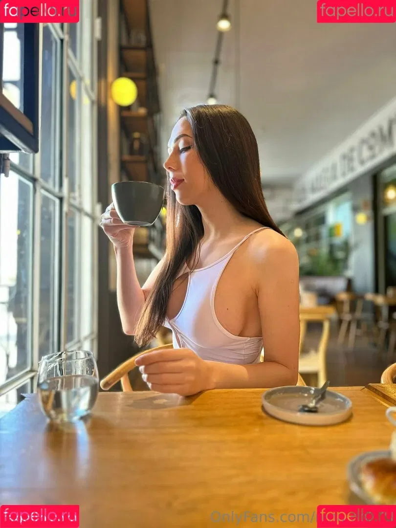 nina.doll.ts Onlyfans Photo Gallery 