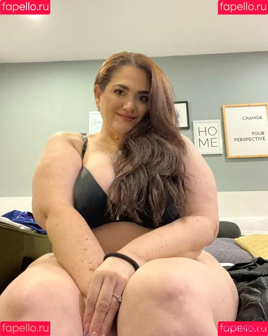 Patricia Curvy XXL Onlyfans Photo Gallery 