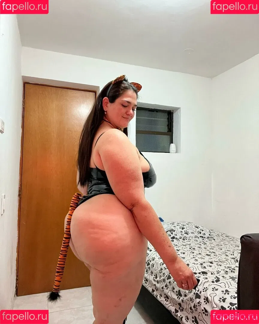 Patricia Curvy XXL Onlyfans Photo Gallery 