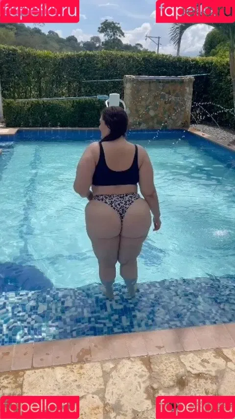 Patricia Curvy XXL Onlyfans Photo Gallery 