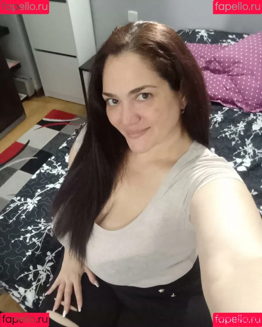 Patricia Curvy XXL Onlyfans Photo Gallery 