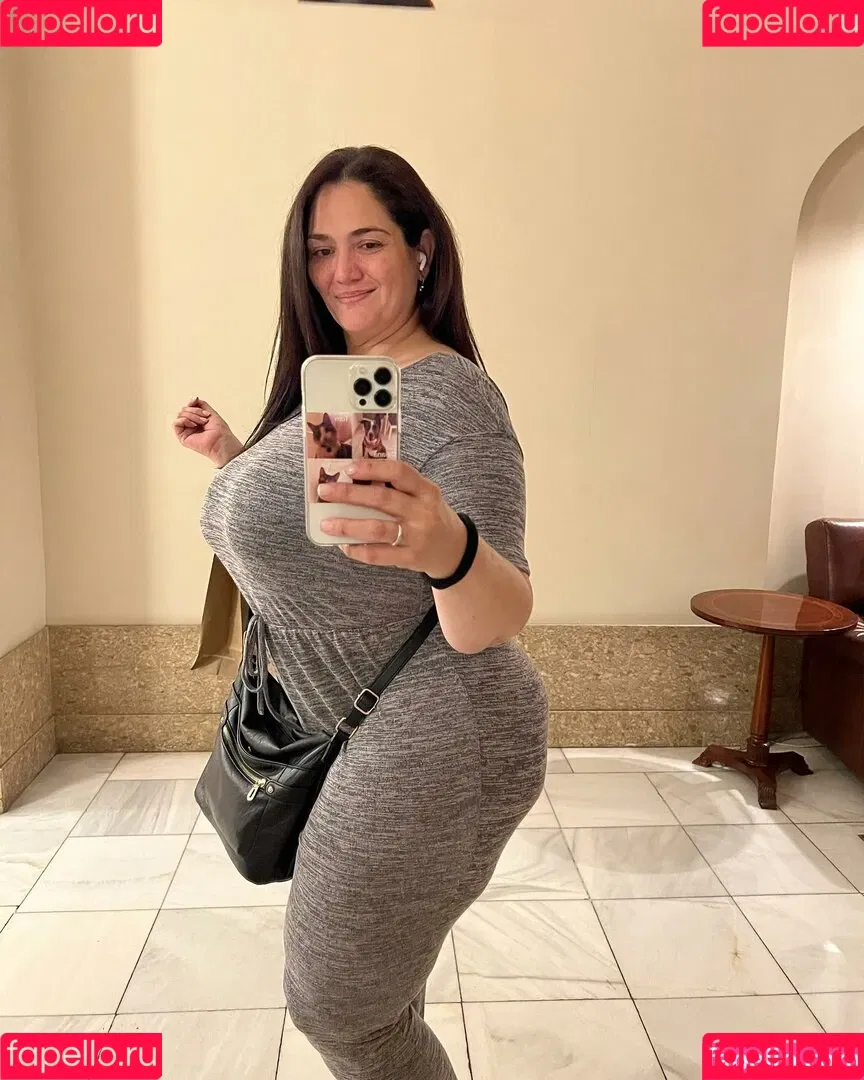 Patricia Curvy XXL Onlyfans Photo Gallery 