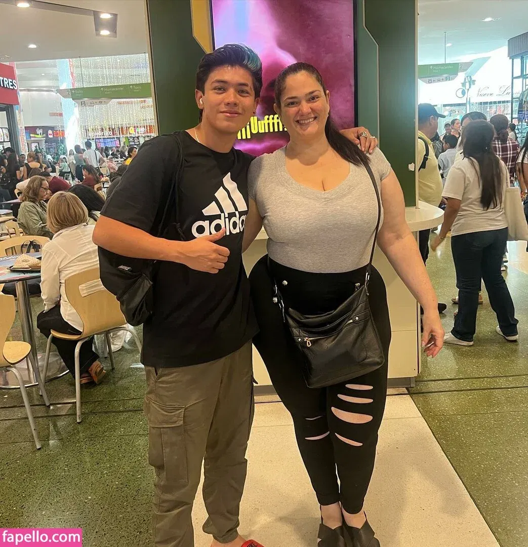 Patricia Curvy XXL Onlyfans Photo Gallery 