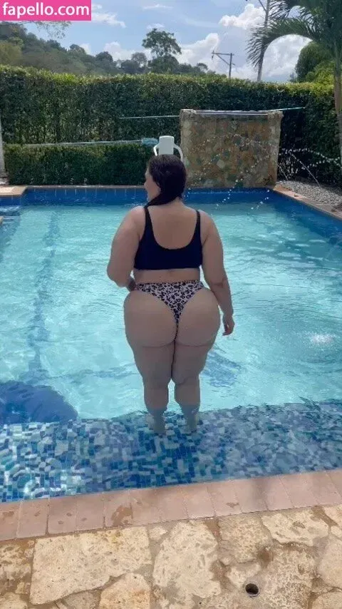 Patricia Curvy XXL Onlyfans Photo Gallery 