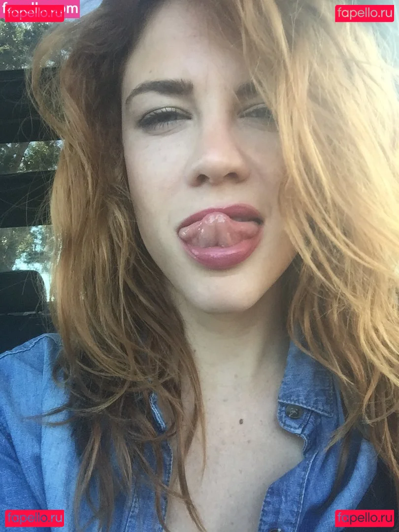 Courtney Hope Onlyfans Photo Gallery 