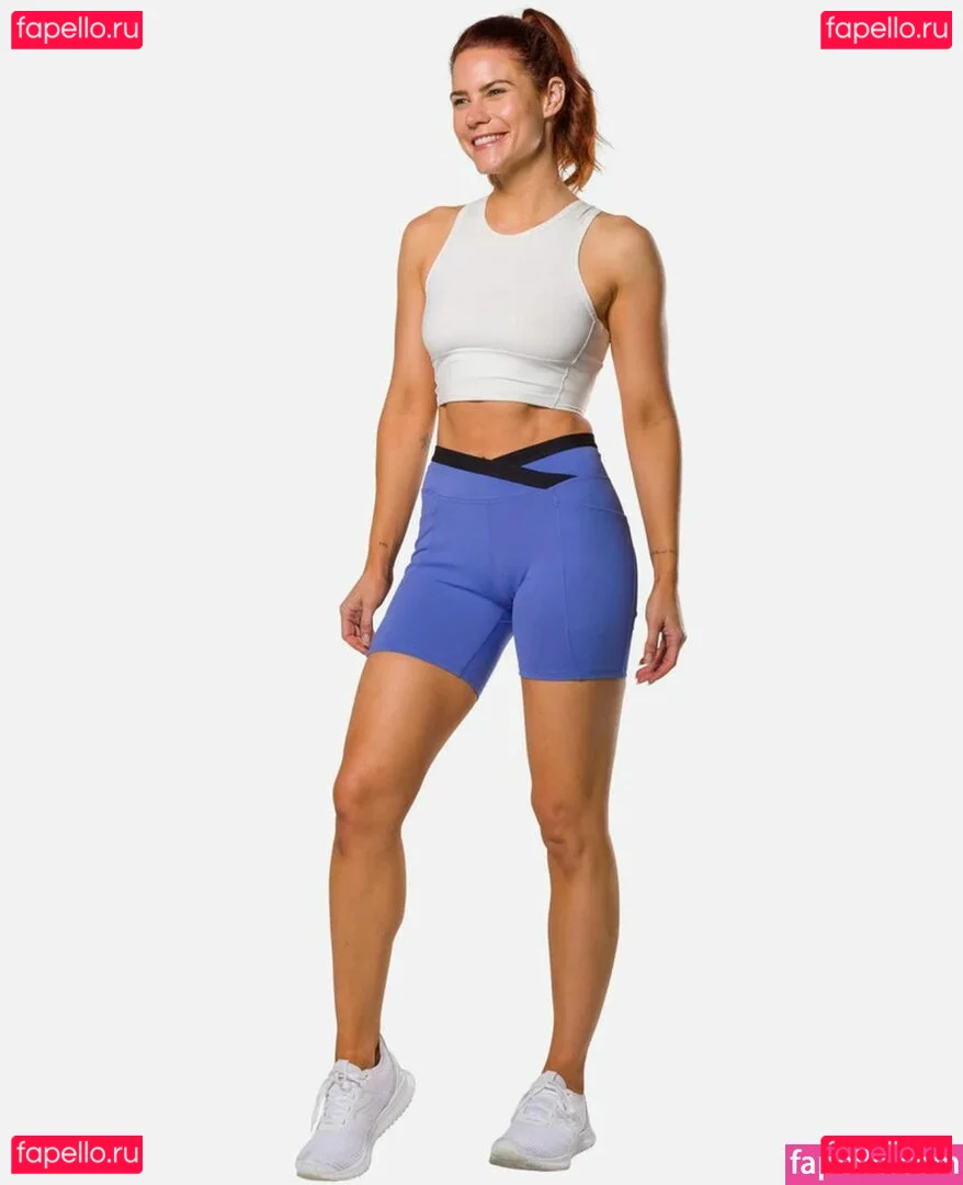 Courtney Hope Onlyfans Photo Gallery 