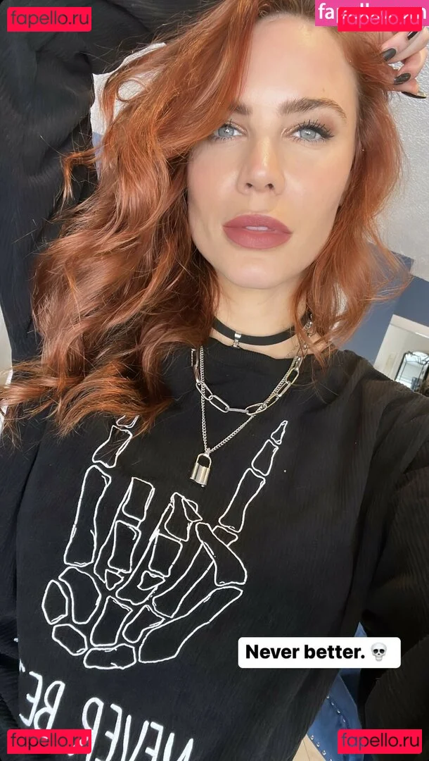 Courtney Hope Onlyfans Photo Gallery 