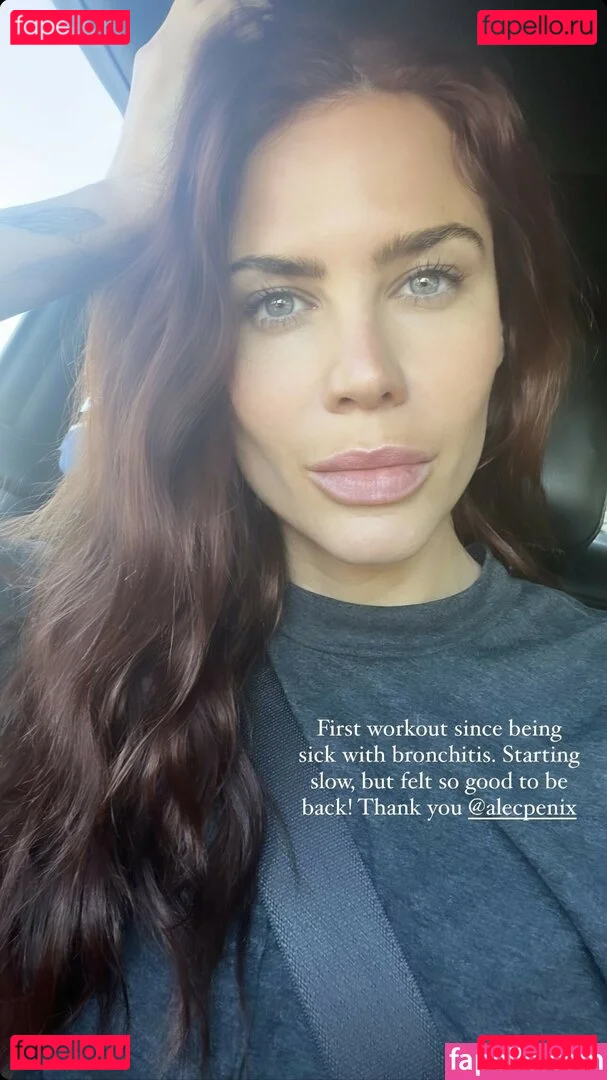 Courtney Hope Onlyfans Photo Gallery 