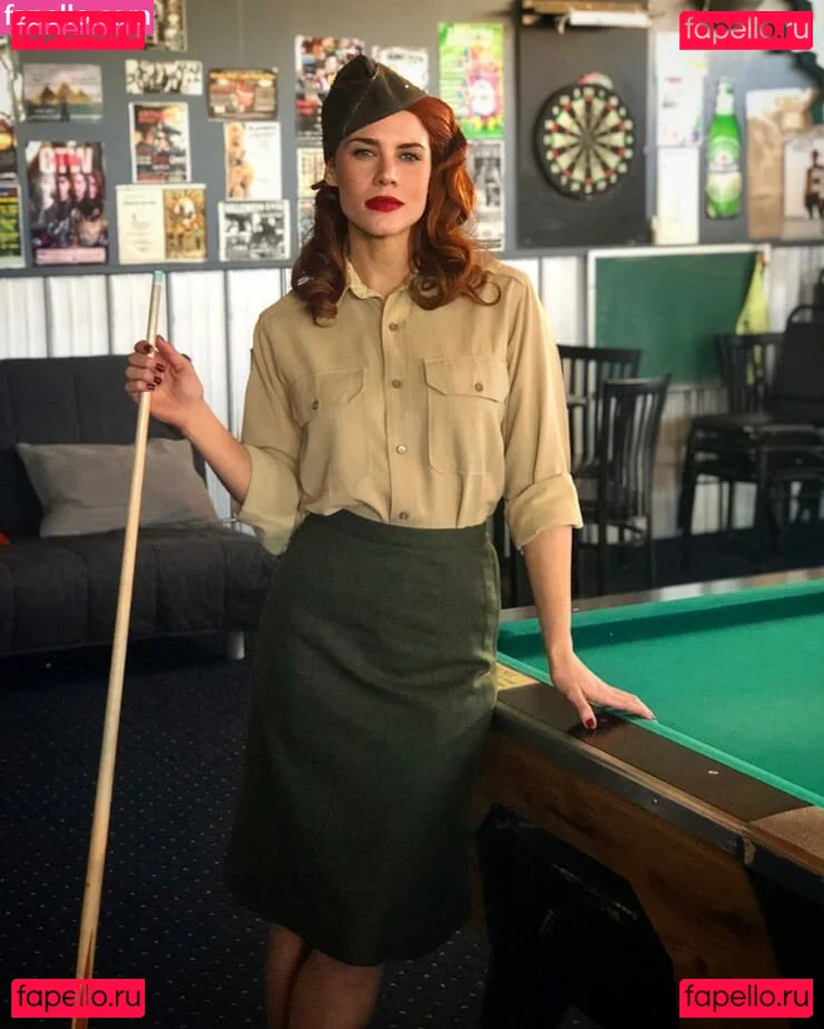 Courtney Hope Onlyfans Photo Gallery 