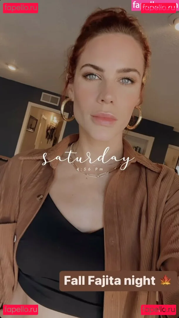 Courtney Hope Onlyfans Photo Gallery 