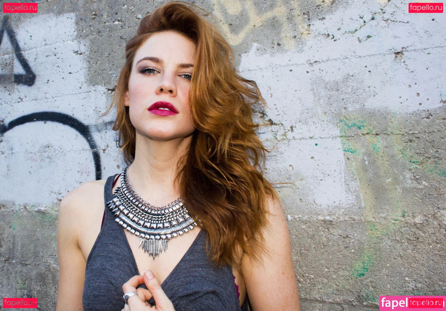 Courtney Hope Onlyfans Photo Gallery 