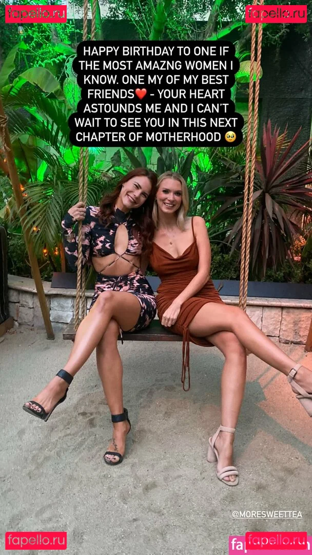 Courtney Hope Onlyfans Photo Gallery 