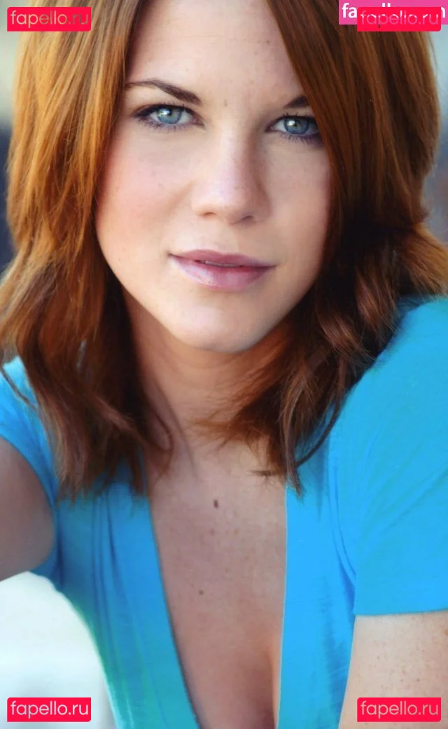 Courtney Hope Onlyfans Photo Gallery 