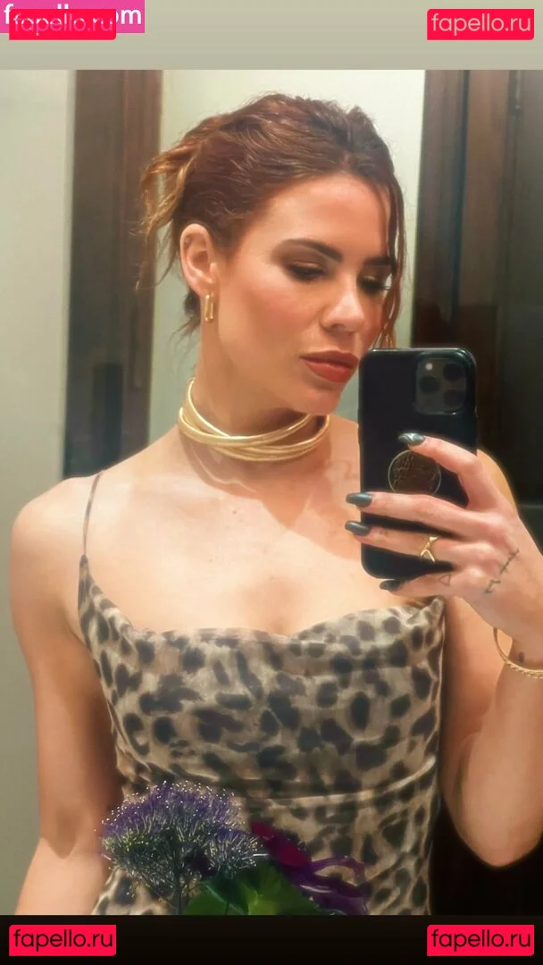 Courtney Hope Onlyfans Photo Gallery 