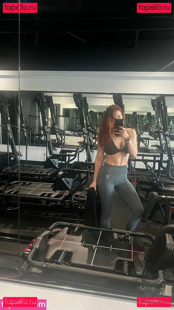 Courtney Hope Onlyfans Photo Gallery 