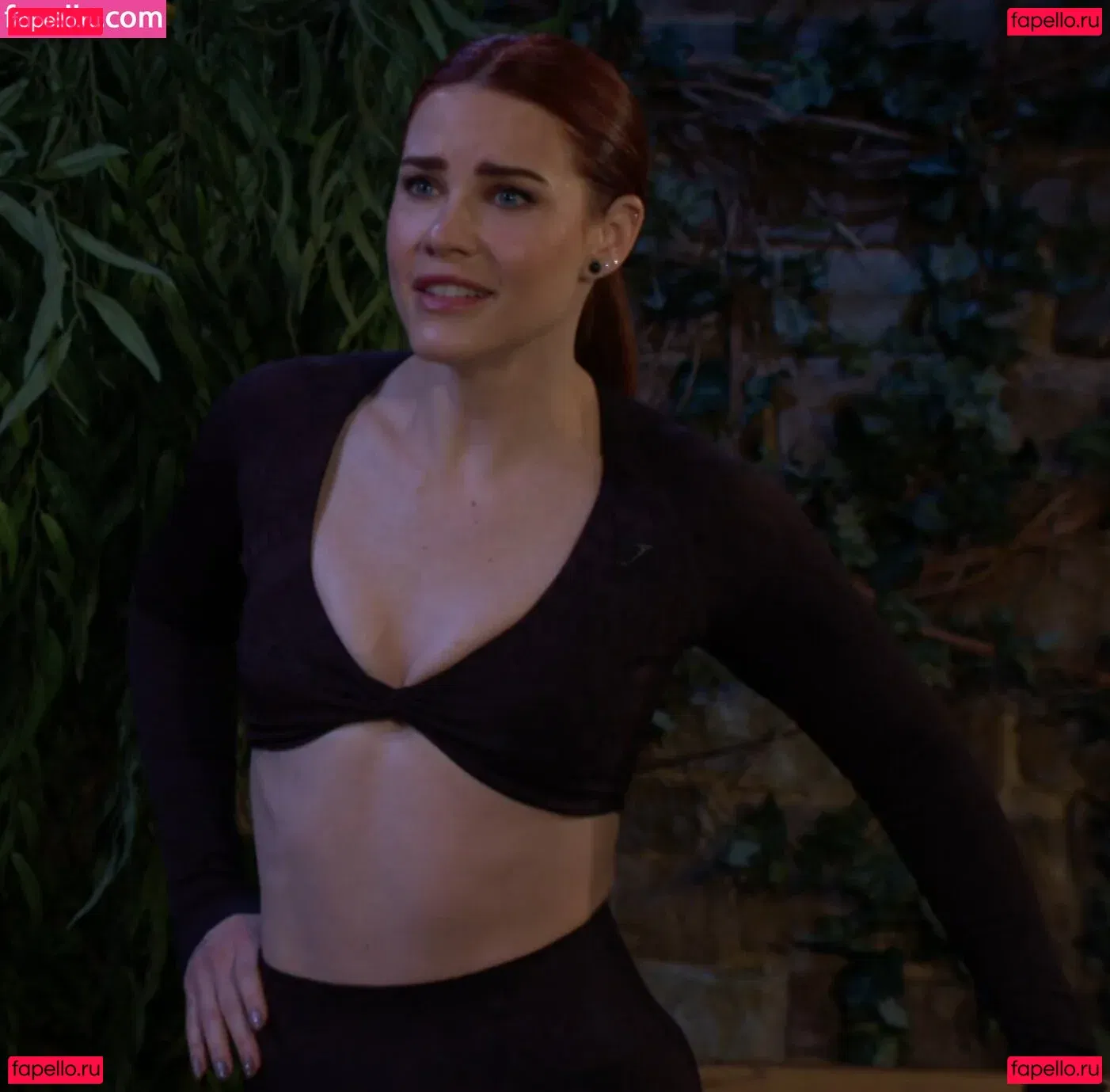 Courtney Hope Onlyfans Photo Gallery 