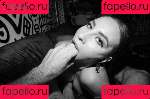 Melissa Stratton Onlyfans Photo Gallery 