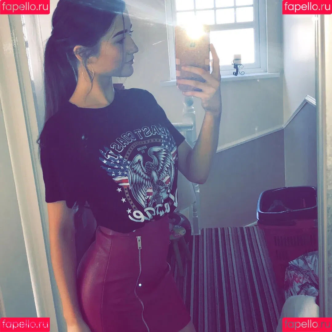 Laura Brophy Onlyfans Photo Gallery 