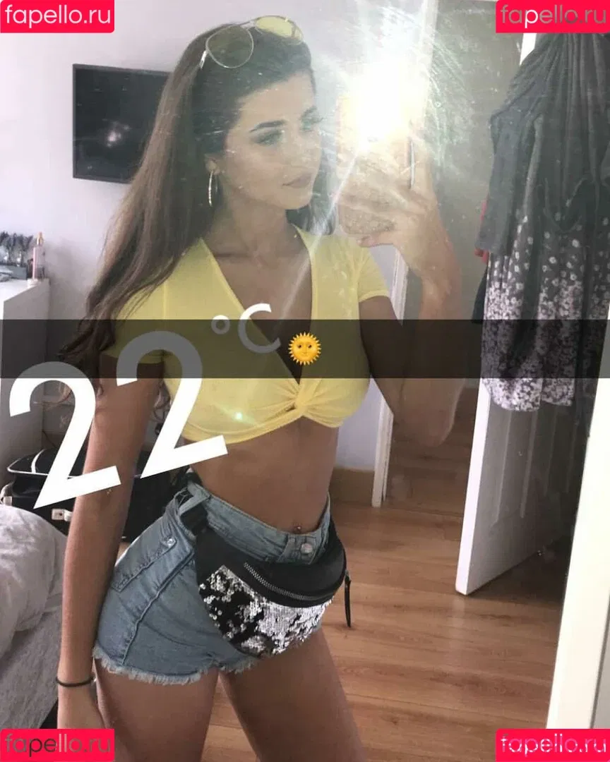 Laura Brophy Onlyfans Photo Gallery 