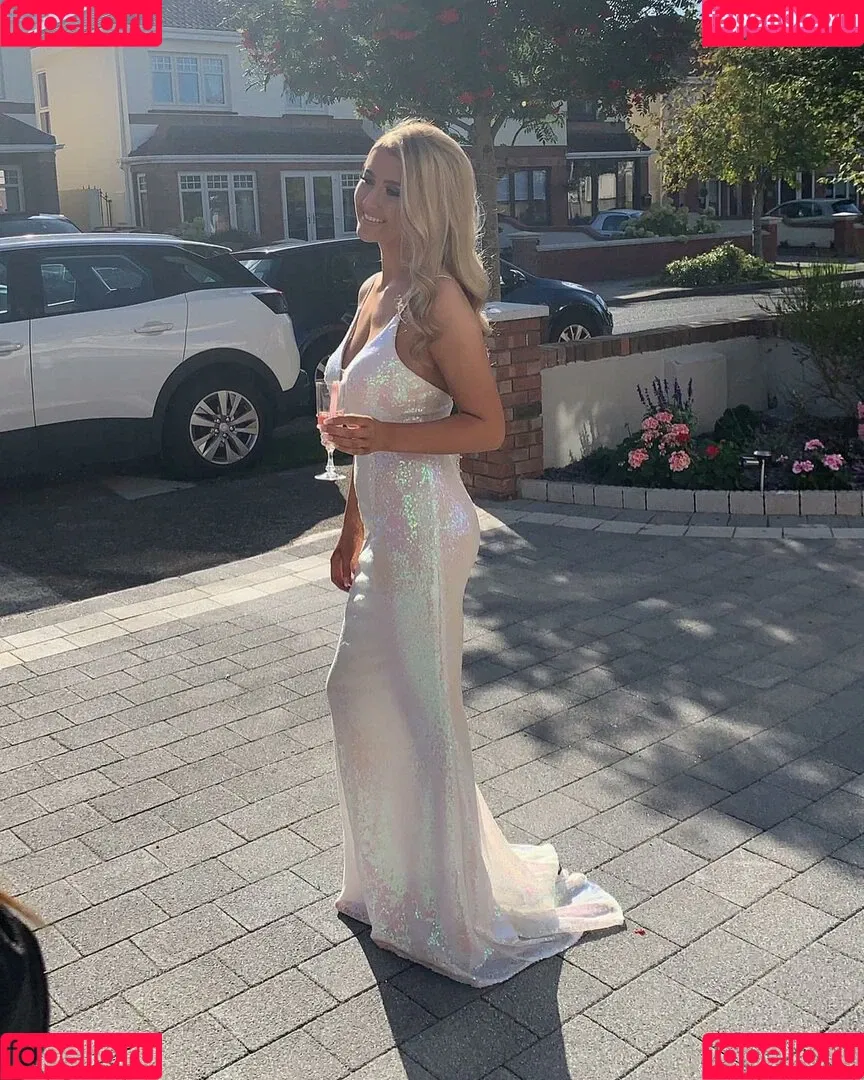 Laura Brophy Onlyfans Photo Gallery 