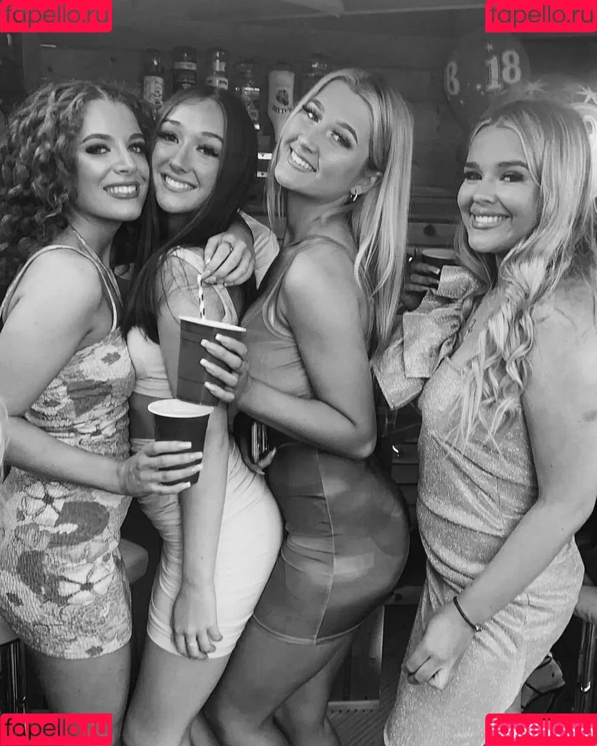 Laura Brophy Onlyfans Photo Gallery 