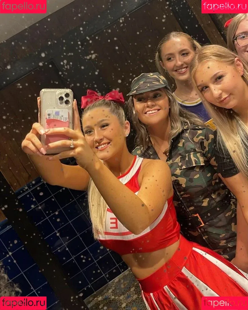 Laura Brophy Onlyfans Photo Gallery 