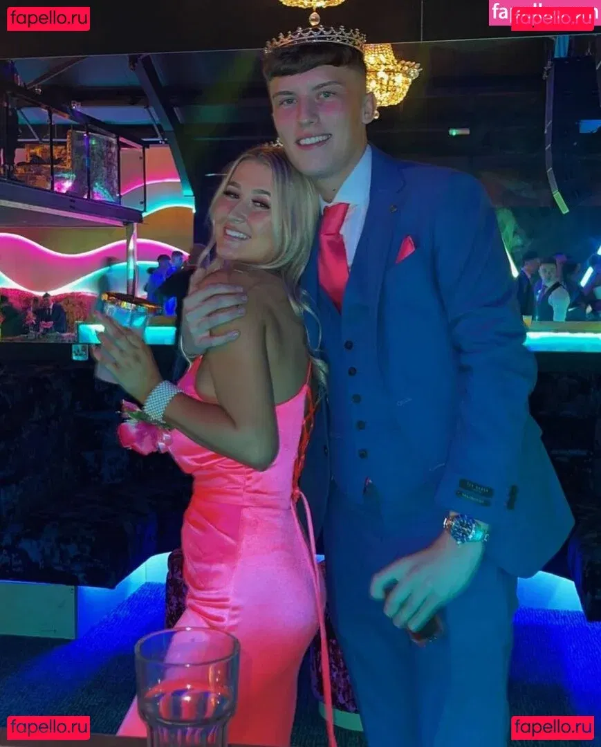 Laura Brophy Onlyfans Photo Gallery 