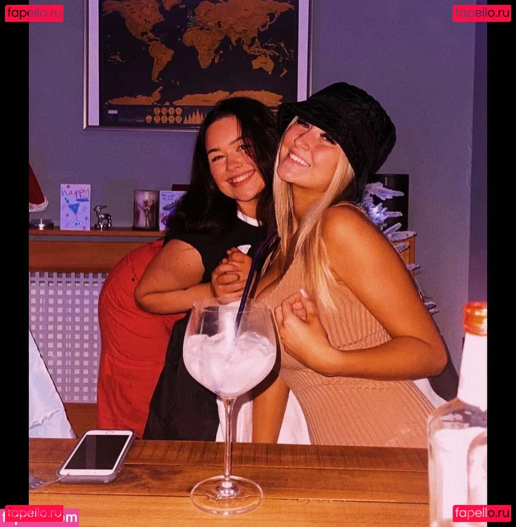 Laura Brophy Onlyfans Photo Gallery 