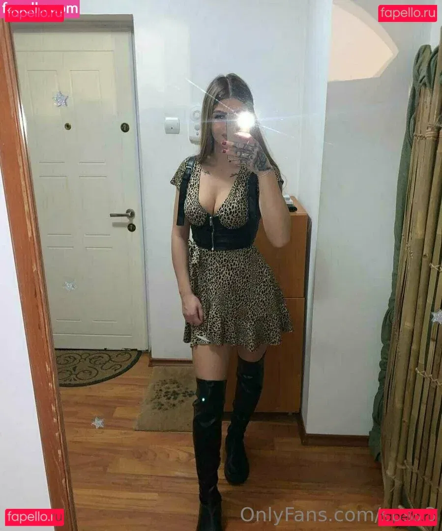 susy3 Onlyfans Photo Gallery 