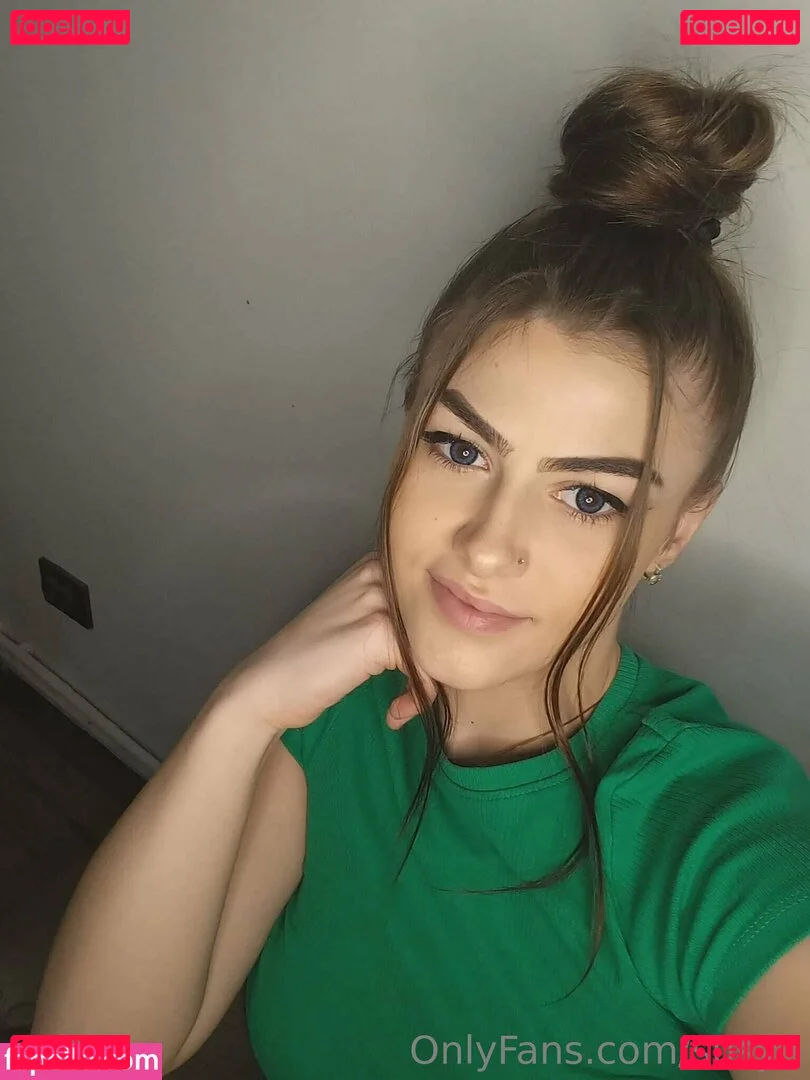 susy3 Onlyfans Photo Gallery 