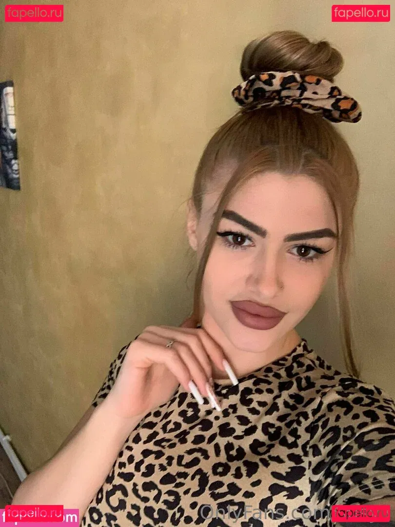 susy3 Onlyfans Photo Gallery 