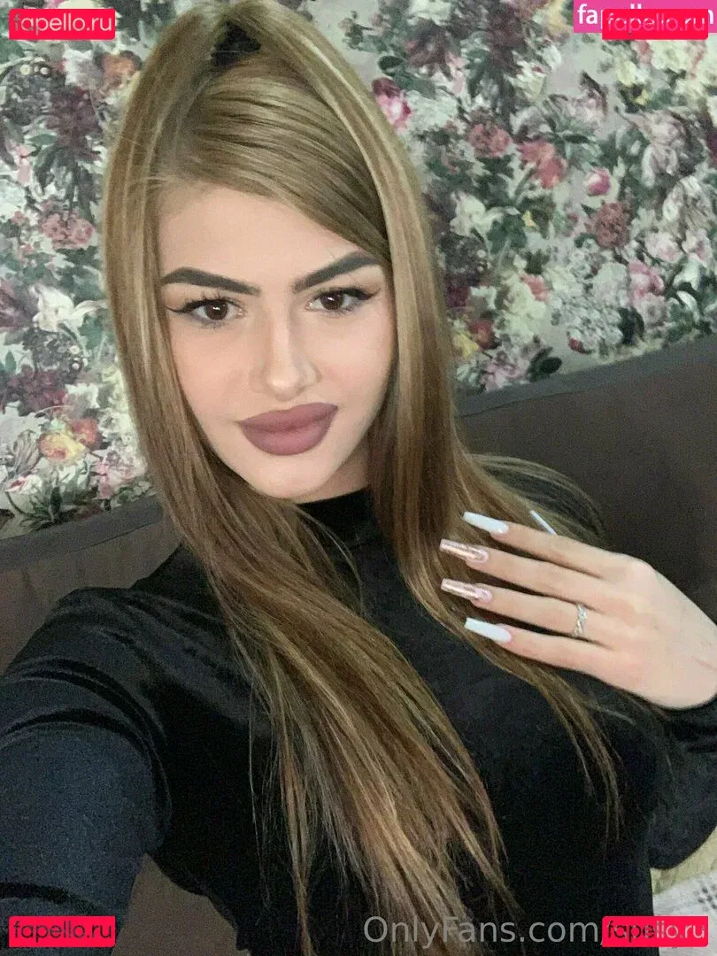 susy3 Onlyfans Photo Gallery 