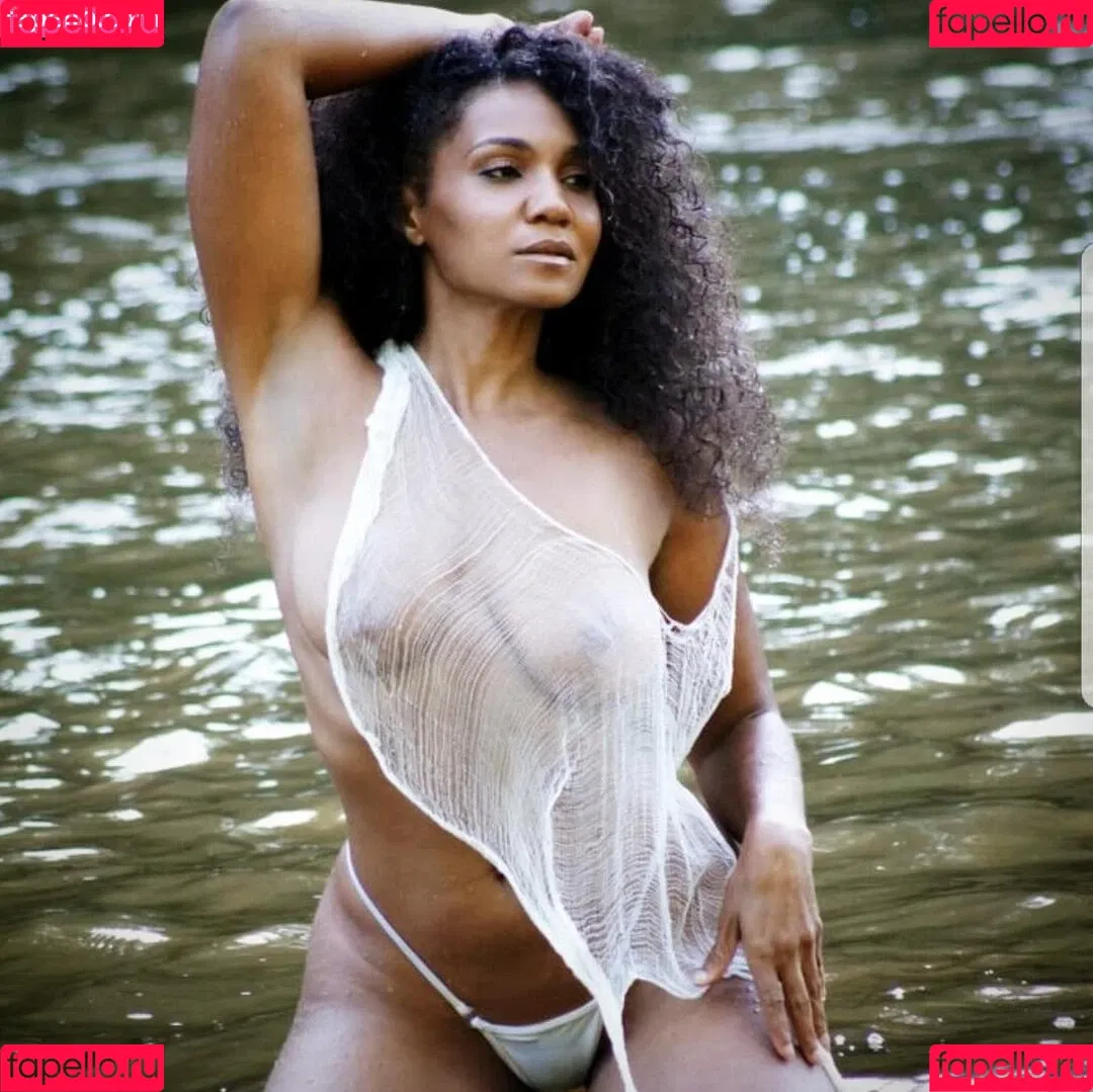 Tiara Harris Onlyfans Photo Gallery 
