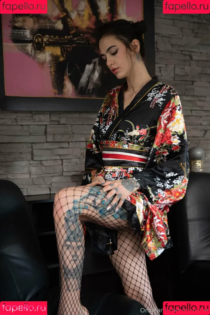 Giabaker Onlyfans Photo Gallery 