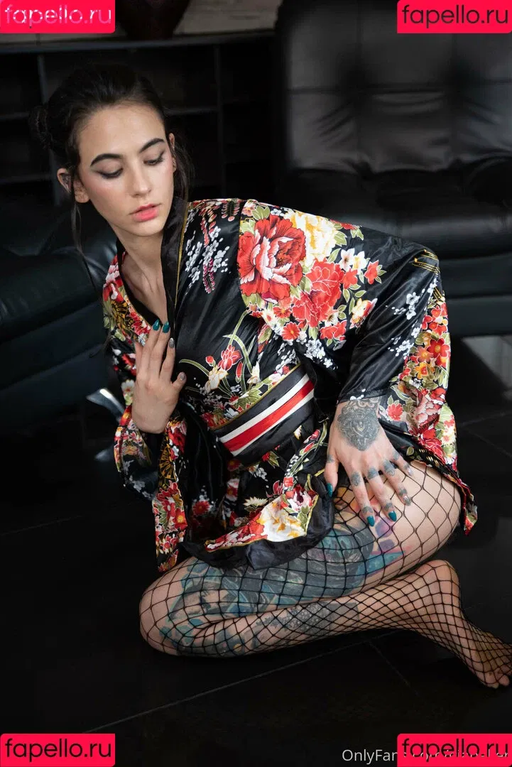 Giabaker Onlyfans Photo Gallery 